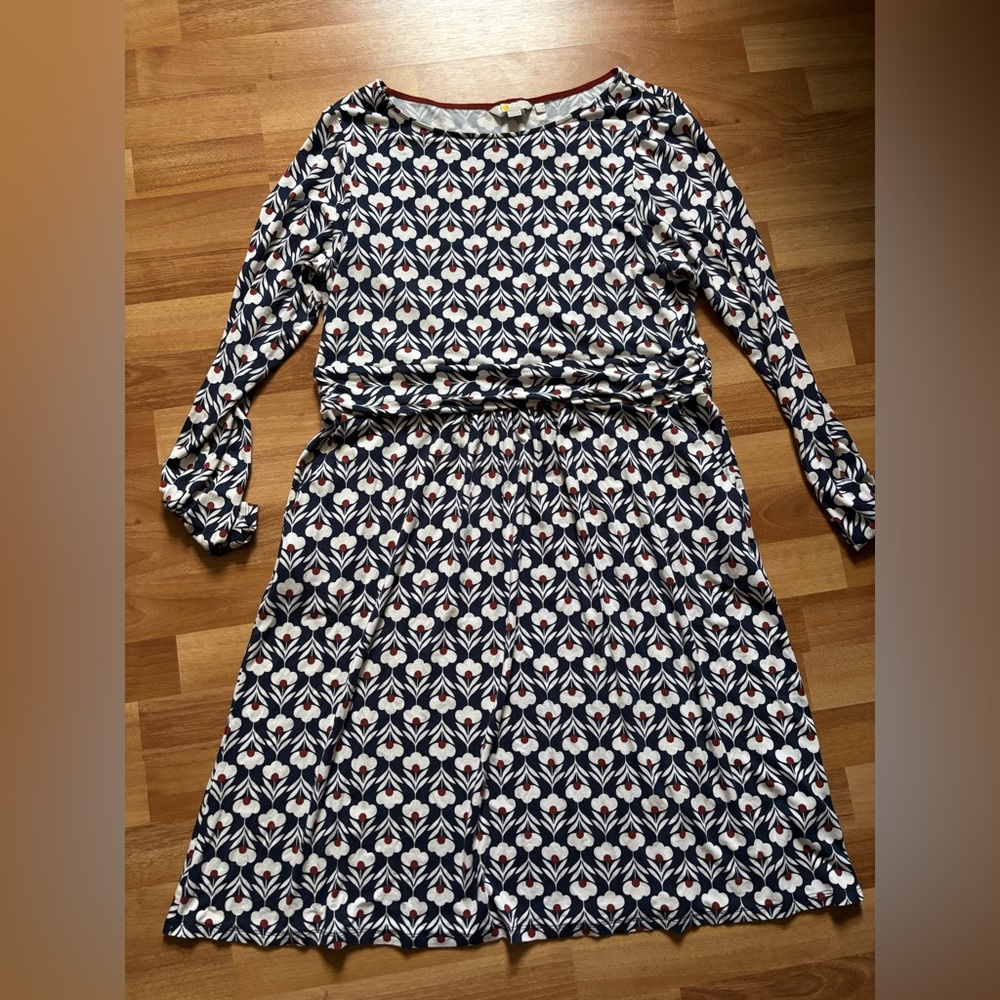 Boden Navy and White Floral Dress
